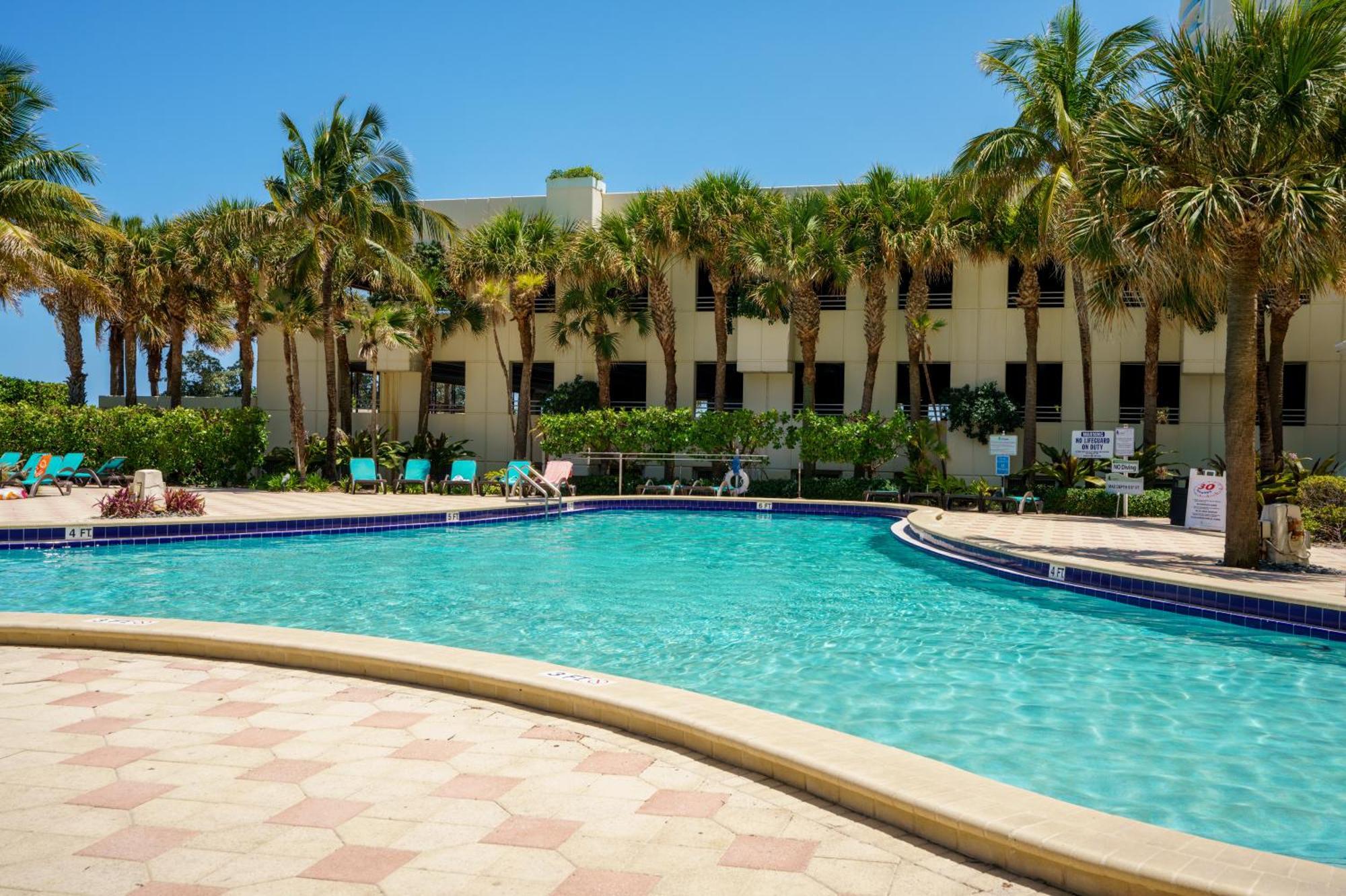 Modern 1 Bdr Oceanview With Direct Beach Access! Голливуд Экстерьер фото