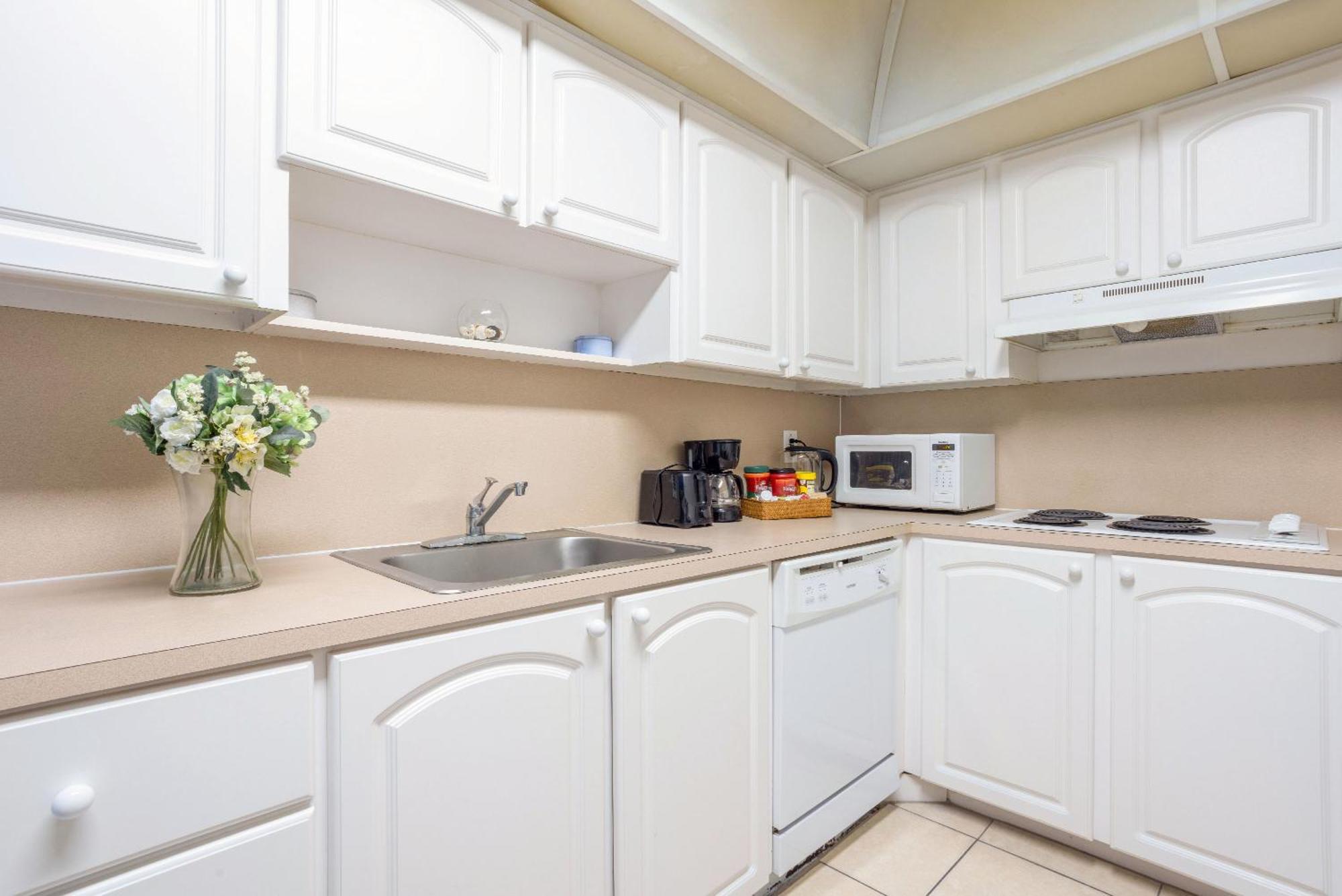 Modern 1 Bdr Oceanview With Direct Beach Access! Голливуд Экстерьер фото