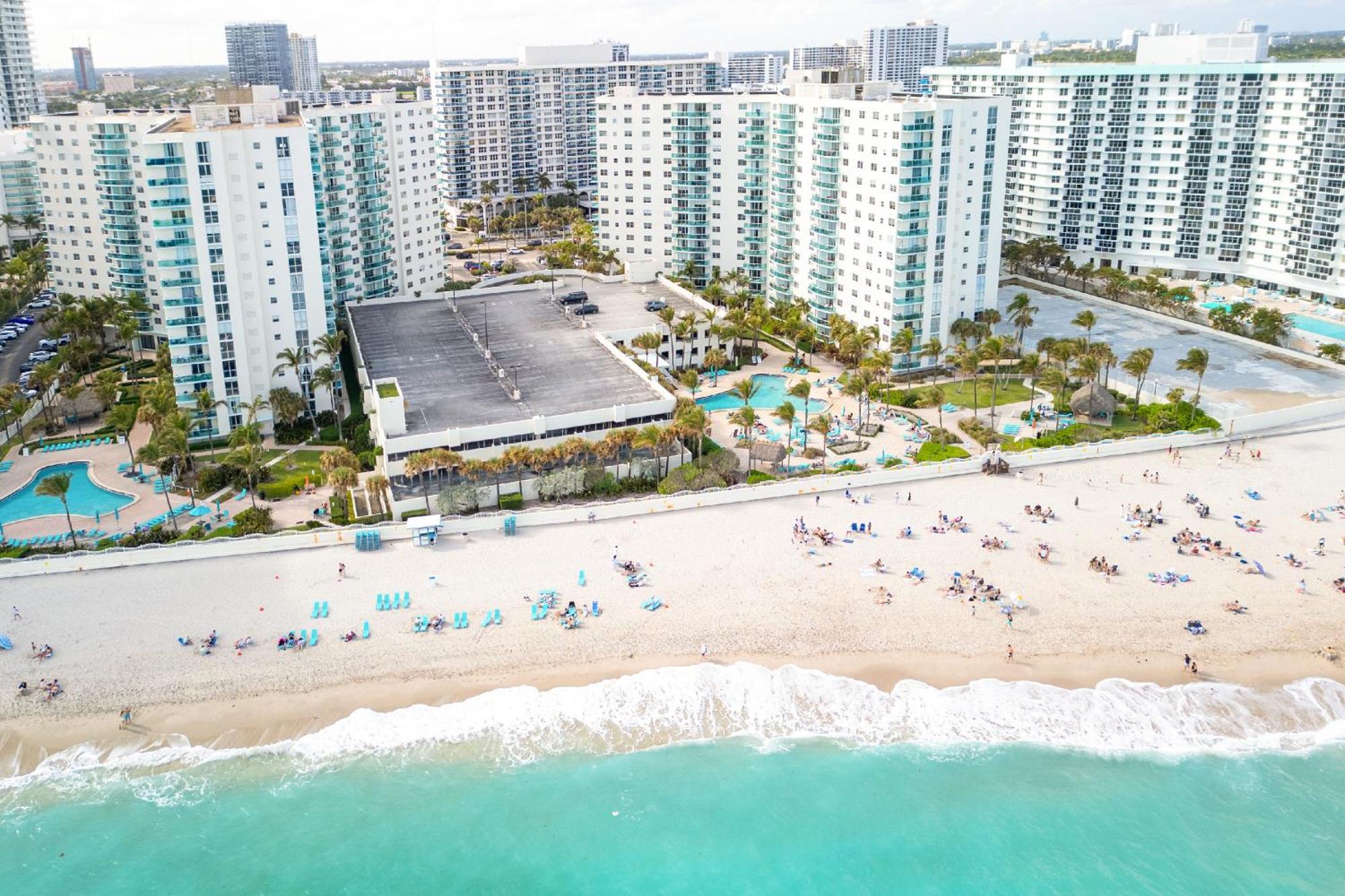 Modern 1 Bdr Oceanview With Direct Beach Access! Голливуд Экстерьер фото